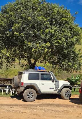 TROLLER T4 3.2 XLT 4X4 20V TURBO INTERCOOLER DIESEL 2P MANUAL